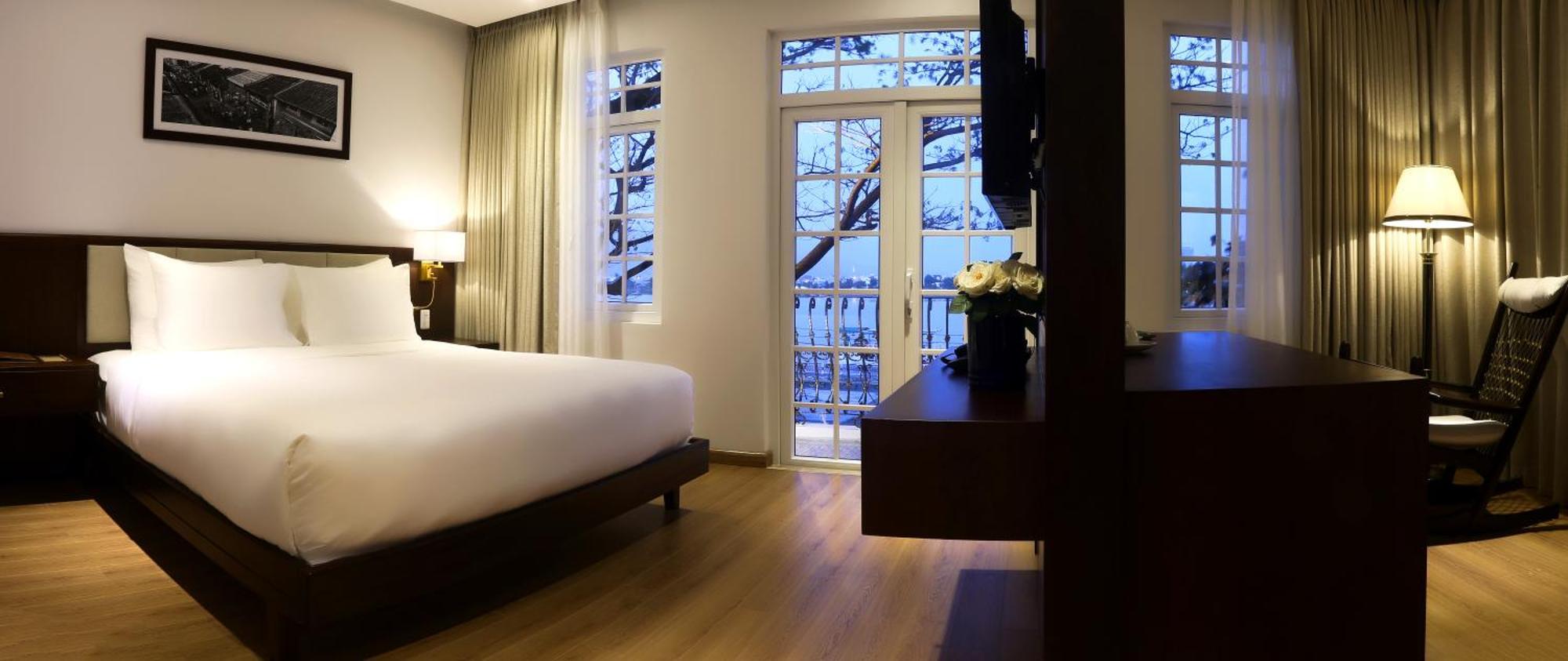 Di Lusso Boutique Hotel Riverside Danang Kültér fotó